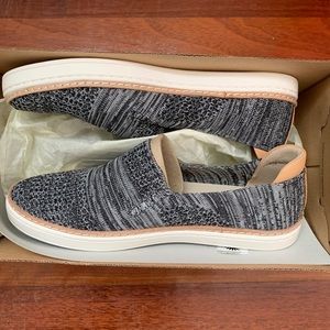 UGG Sammy slip on shoe